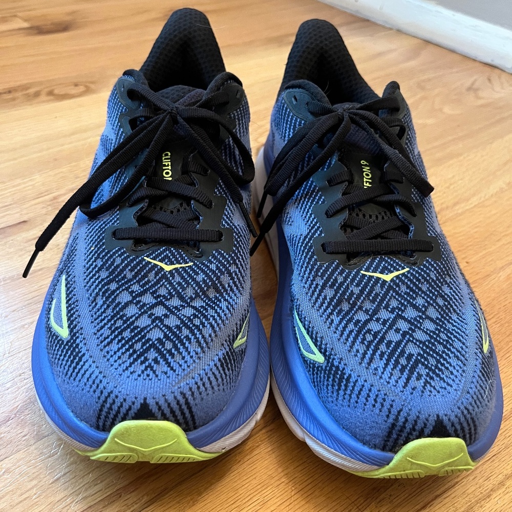 Womens Hoka Clifton 9 Running Shoes Good Condition Sz 10 Black/Stellar Blue